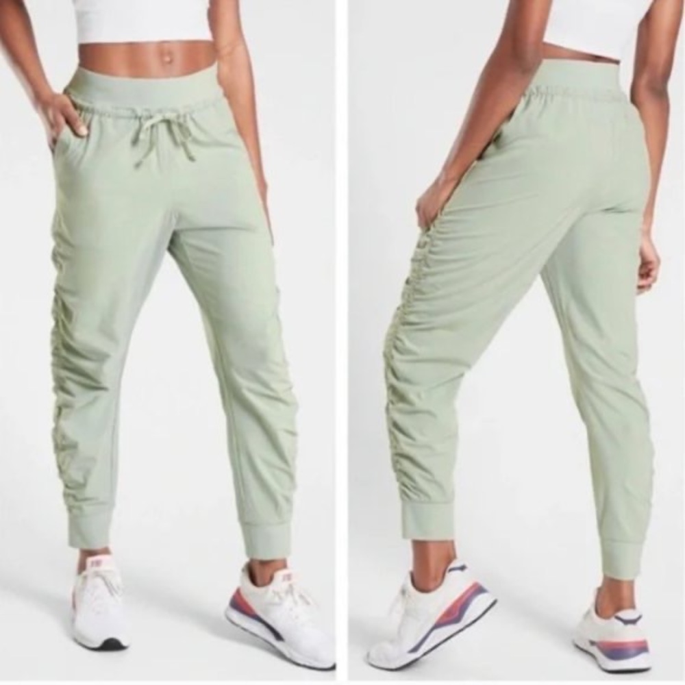 Athleta Attitude Pant Opal Green 8